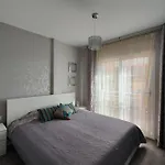 Lux Orlando 公寓 阿德耶