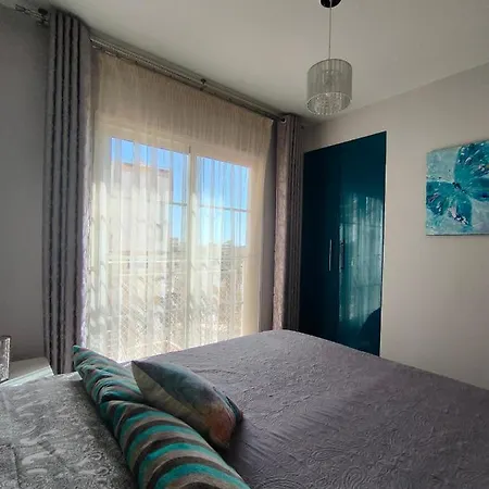 Lux Orlando * Costa Adeje (Tenerife)