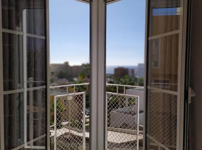 Lux Orlando * Costa Adeje (Tenerife)